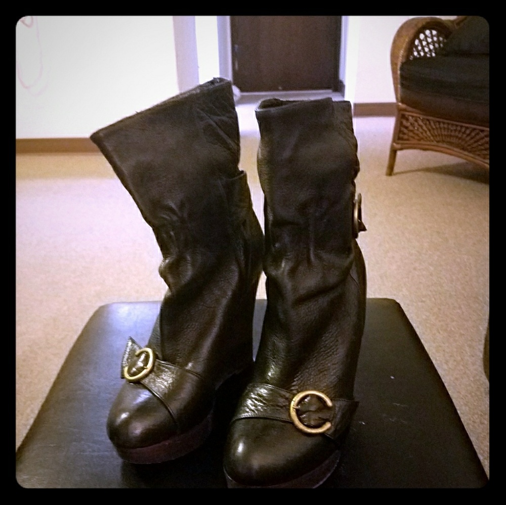 Platform Ankle boots